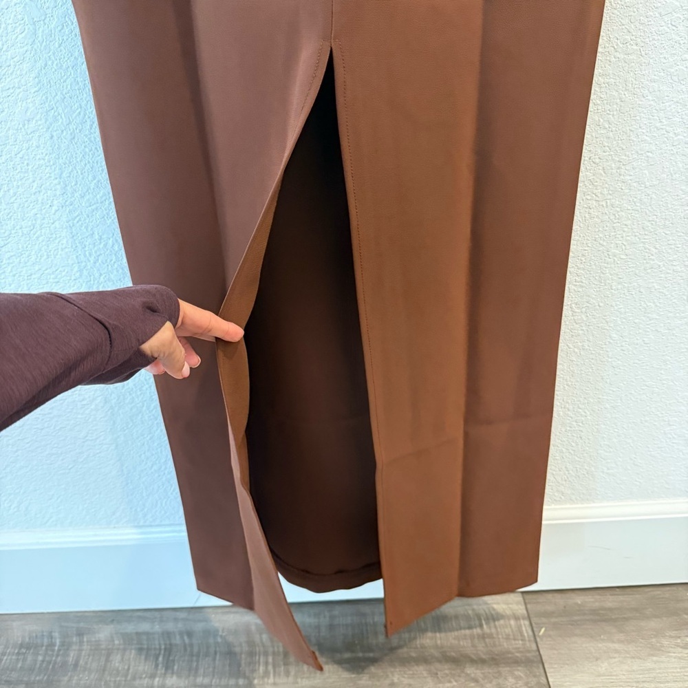 Reformation x Laura Harrier- NWOT Chocolate Brown Velda Dress- Size 6 - Picture 6 of 9